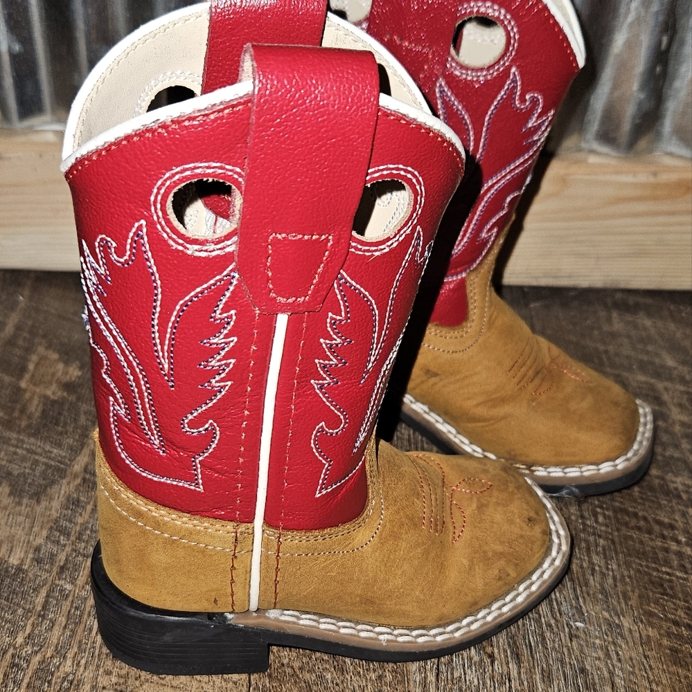Toddler girls boots size 4.5